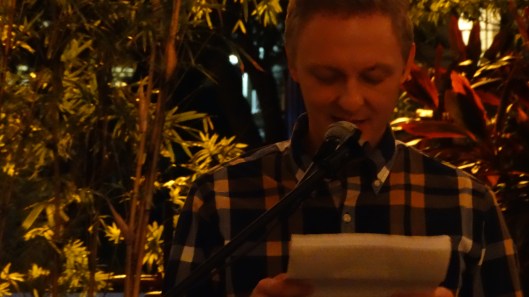 2013-12-05 21.20.14 Hunter