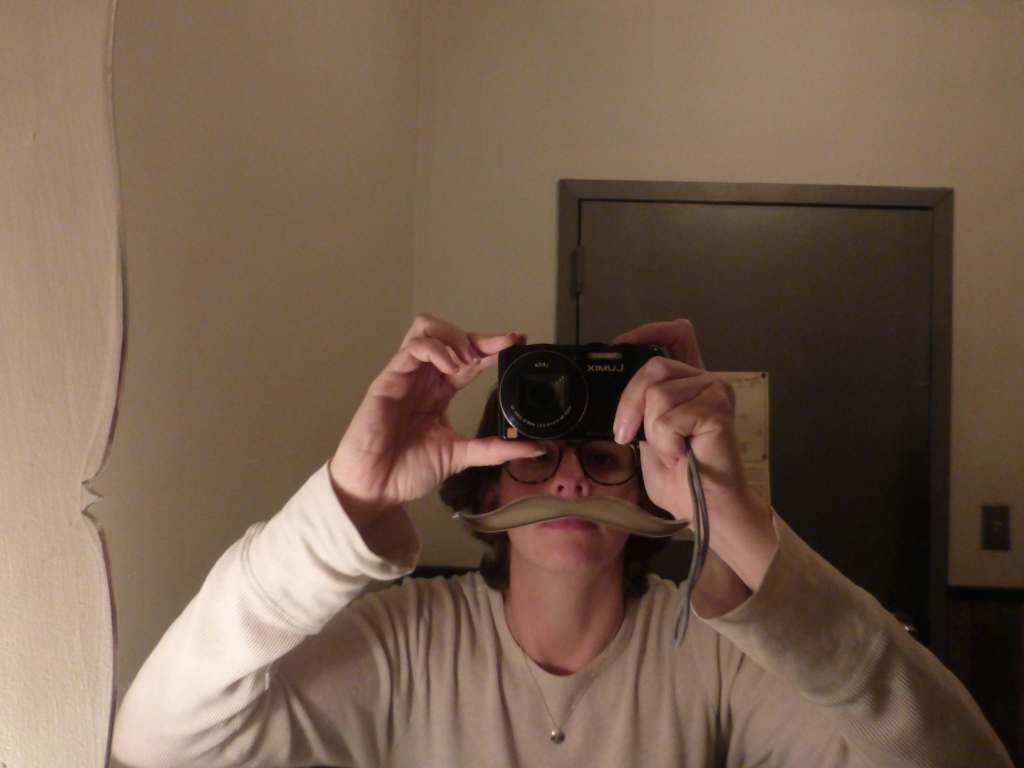 61 Local Kristin Mustache