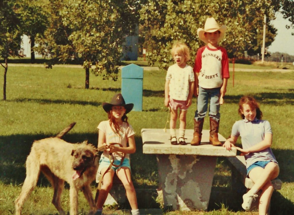 Cocoa, Ciara, Jessi, Luke, Mo, Lone Tree, Nebraska, July 28, 1988
