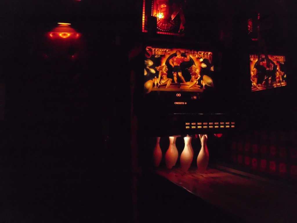 strikemaster_bowlinggame