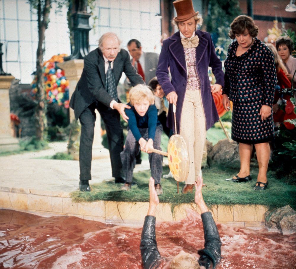 willy-wonka-and-the-chocolate-factory-1971-004-jack-albertson-peter-ostrum-gene-wilder-slapstick-00n-a9e