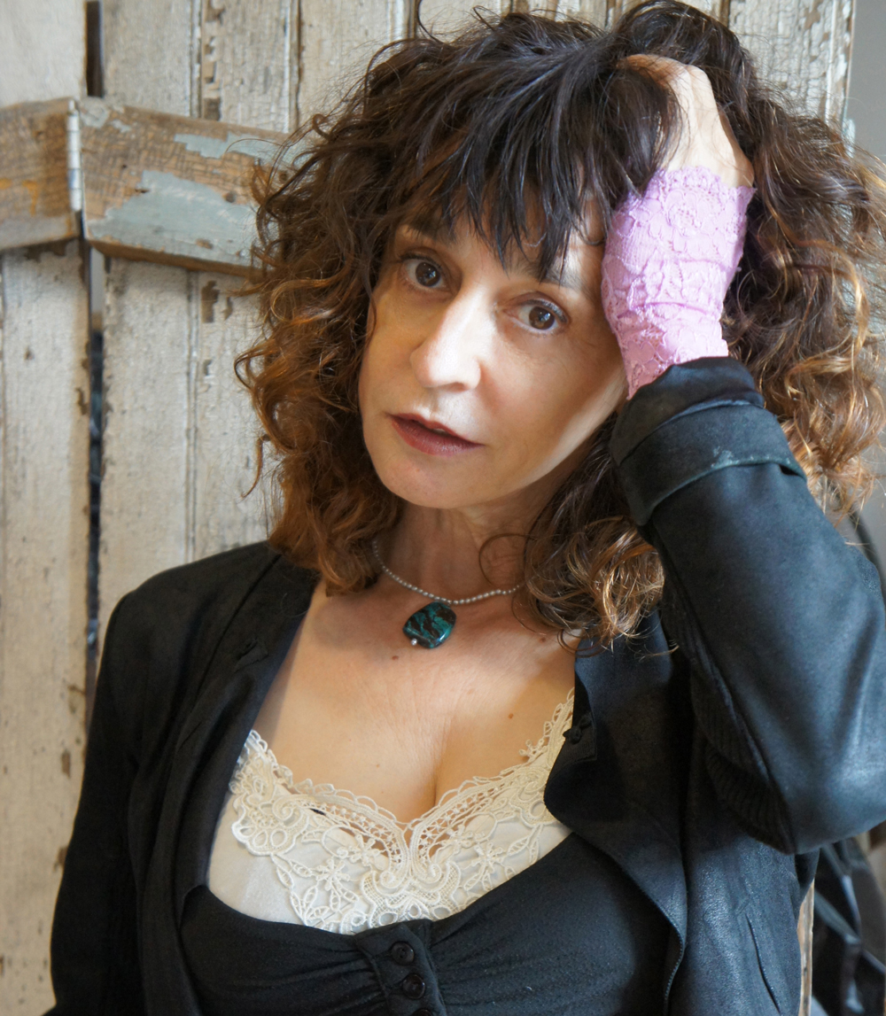 kim-addonizio-portrait