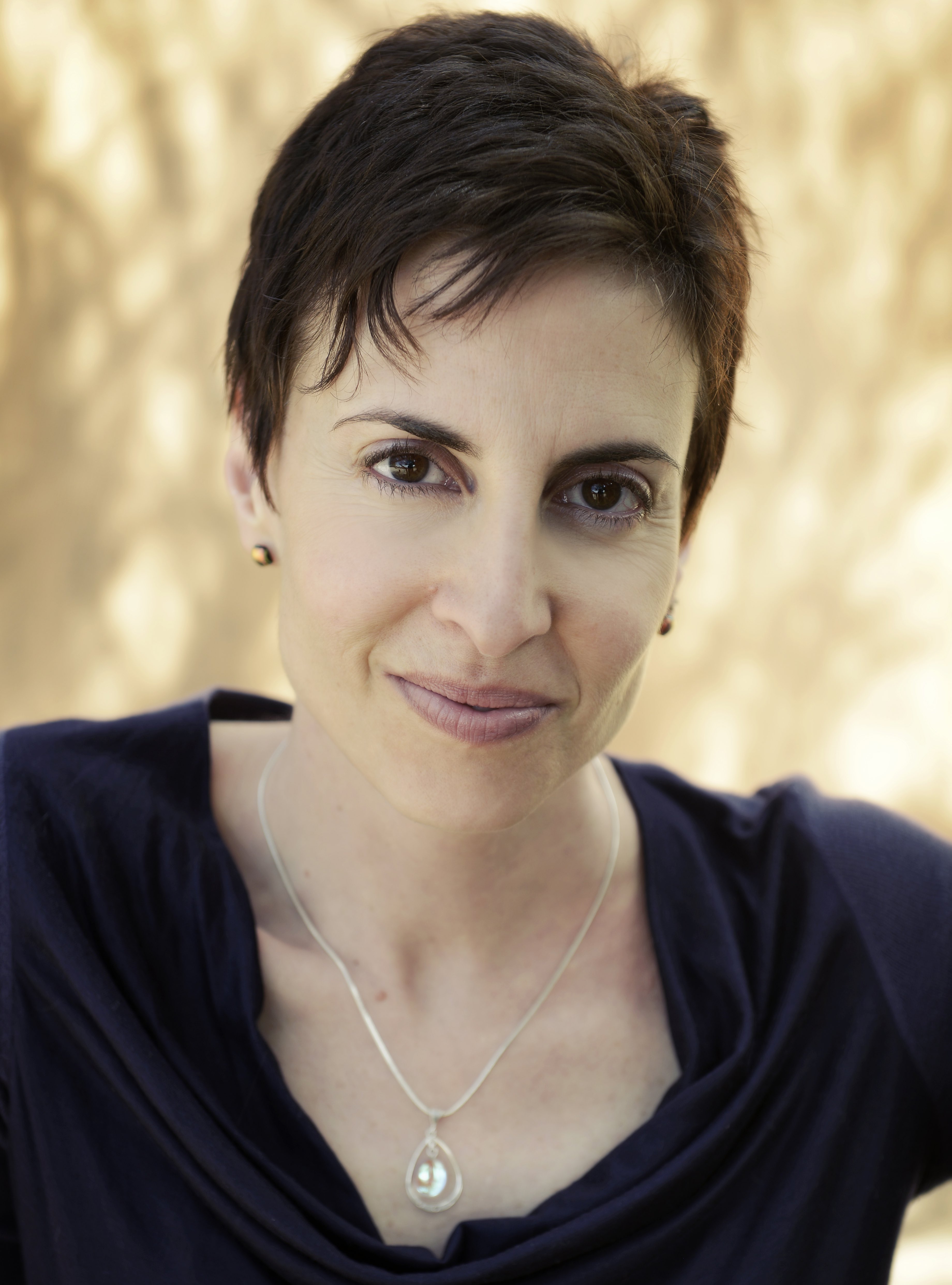 lauren-camp-author-photo